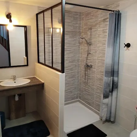 Les Hirondelles Maison Avec Piscine 5 Personnes Ferienhaus